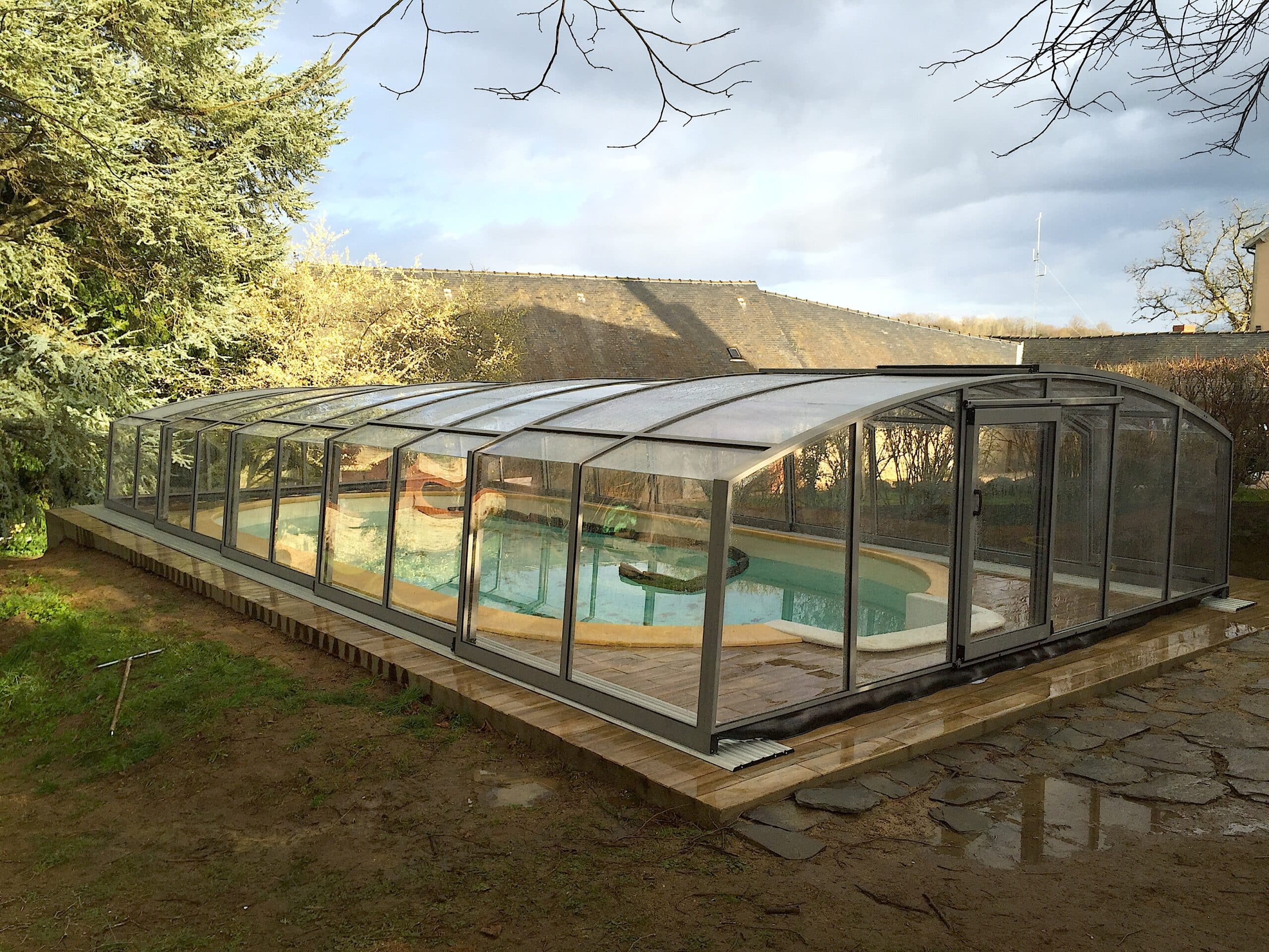 modèles d'abris piscine télescopiques STAR 180