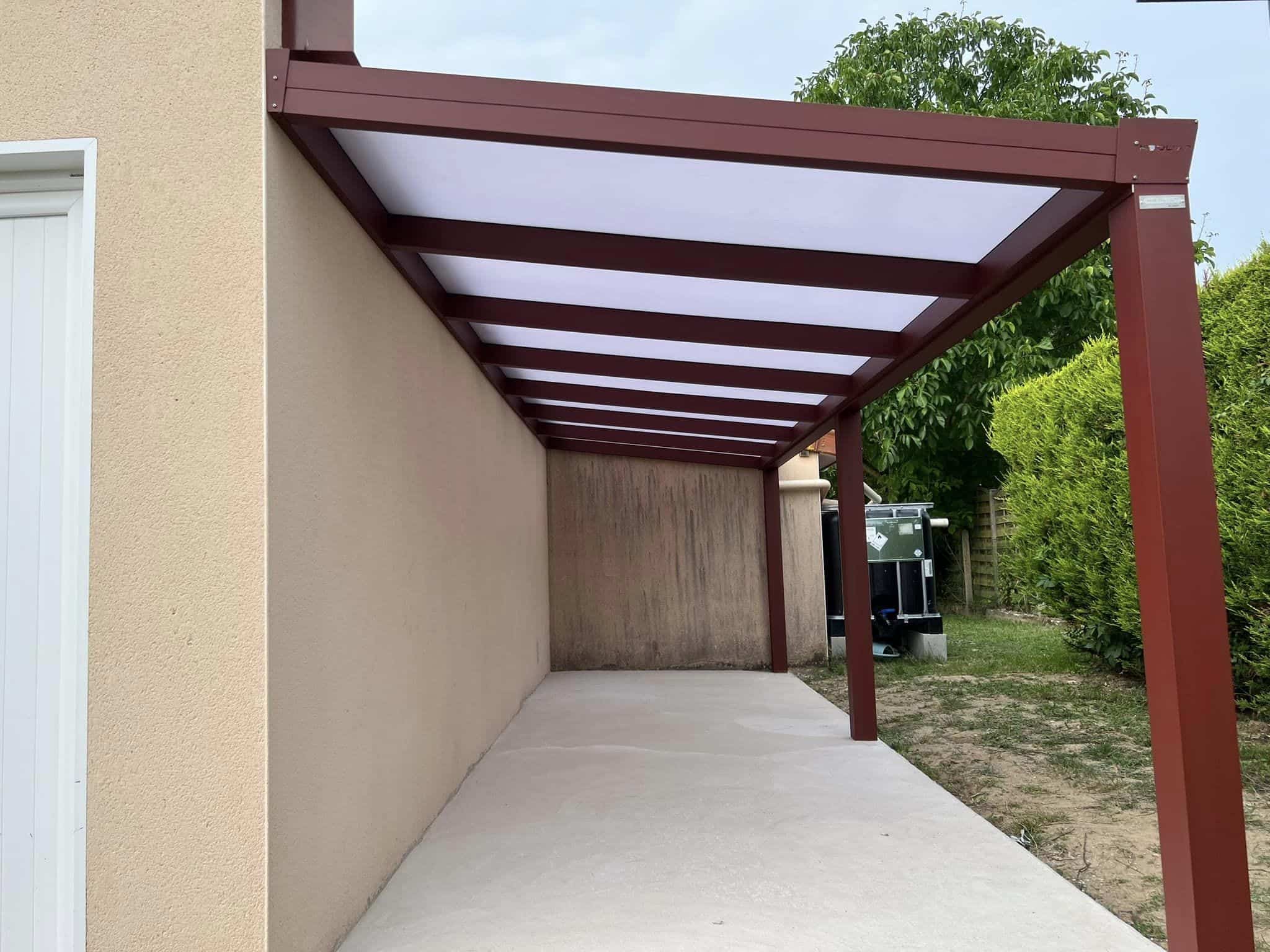 pergola toit fixe aluminium PAC'ABRIS installée sur terrasse