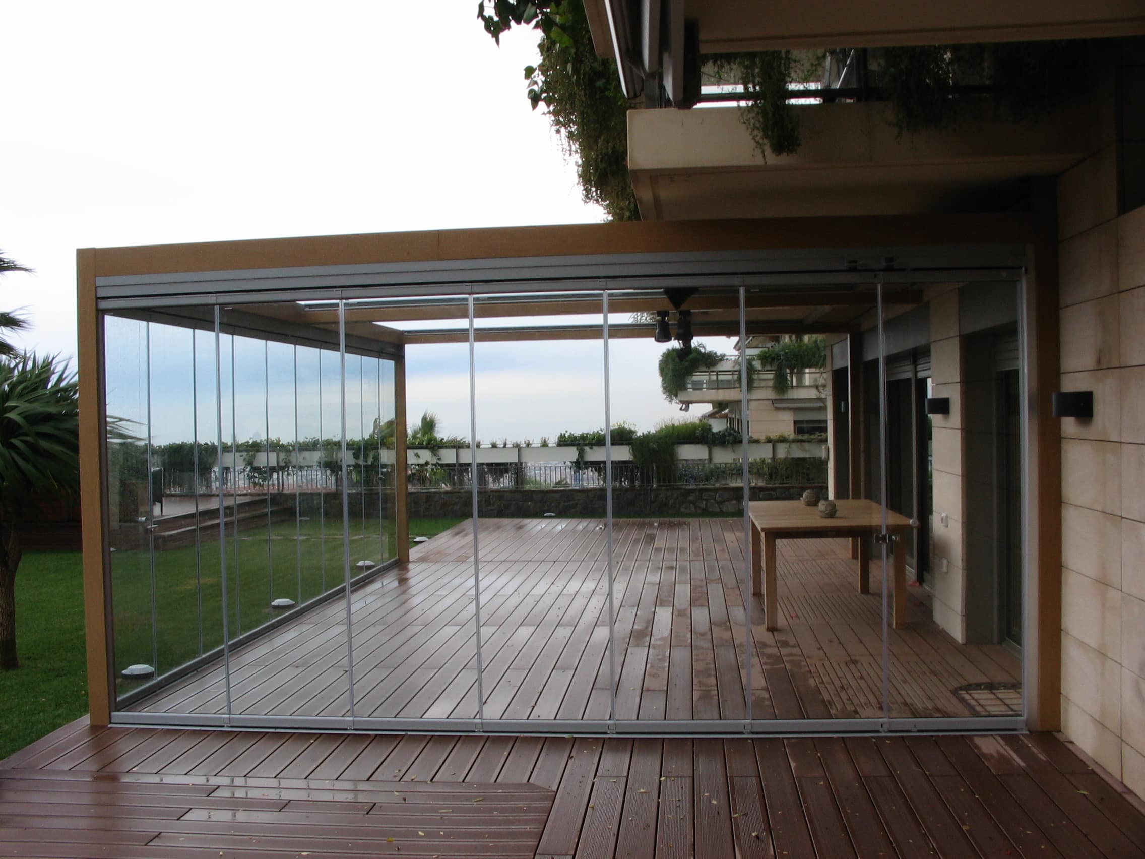 verre coulissant terrasse PAC'ABRIS installé sur pergola
