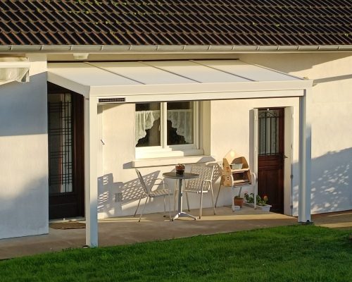 CHOISIR TERRASSE 3 abri terrasse aluminium à toit fixe moderne et robuste