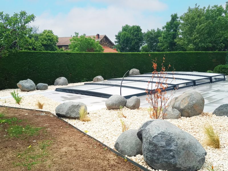 abri plat PAC'ABRIS sur bassin privé