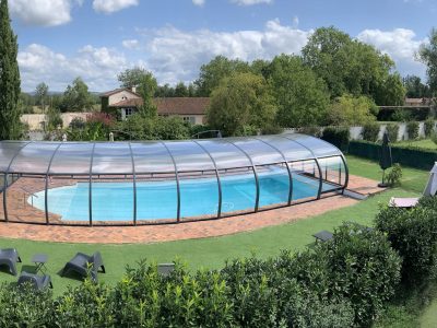 abri sur mesure haut fixe Abri de piscine PAC'ABRIS sur-mesure en aluminium